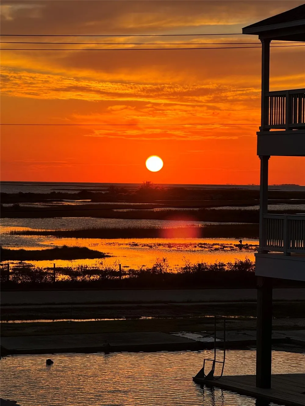 16710 Tahiti Way Jamaica Beach, TX 77554