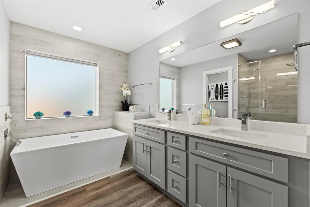 16710 Tahiti Way Jamaica Beach, TX 77554