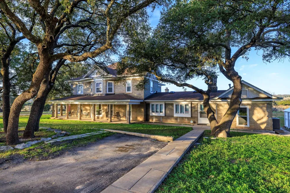 Deberry Lane Sonora, TX 76950