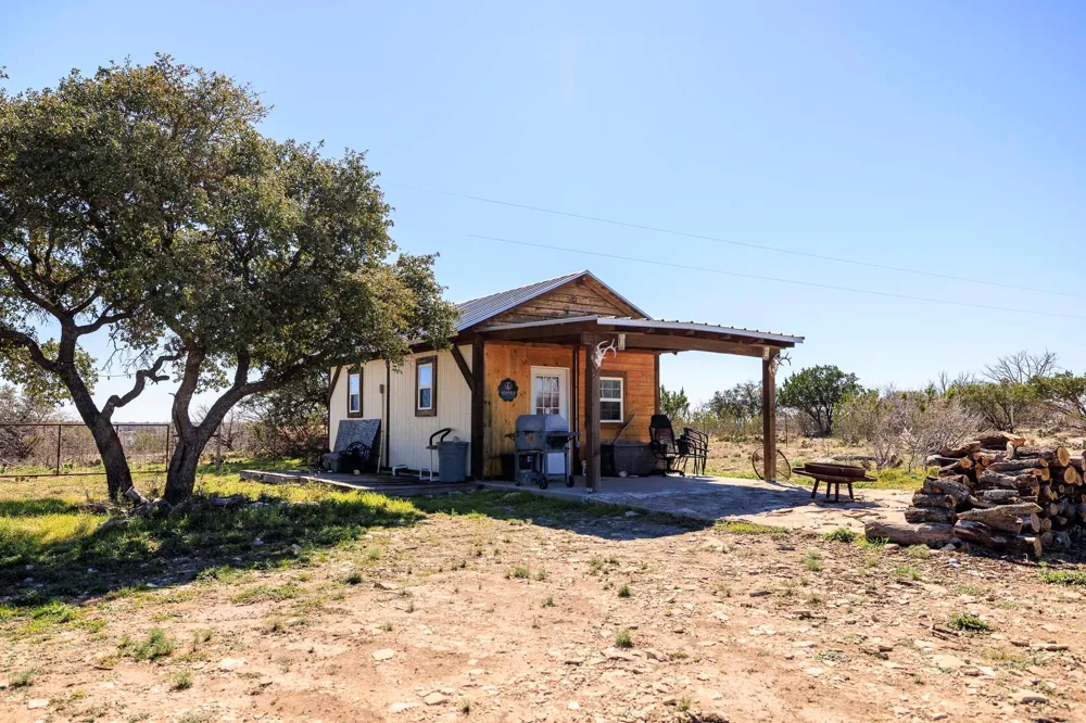 Deberry Lane Sonora, TX 76950