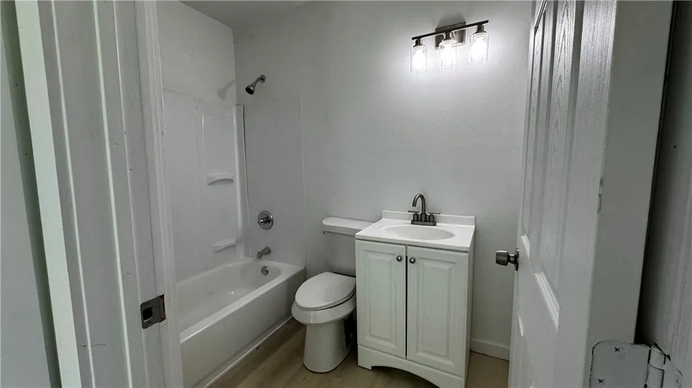 1513 10th Street #1 Corpus Christi, TX 78404