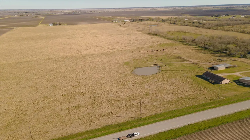 2 Fm 1462 Road Damon, TX 77430