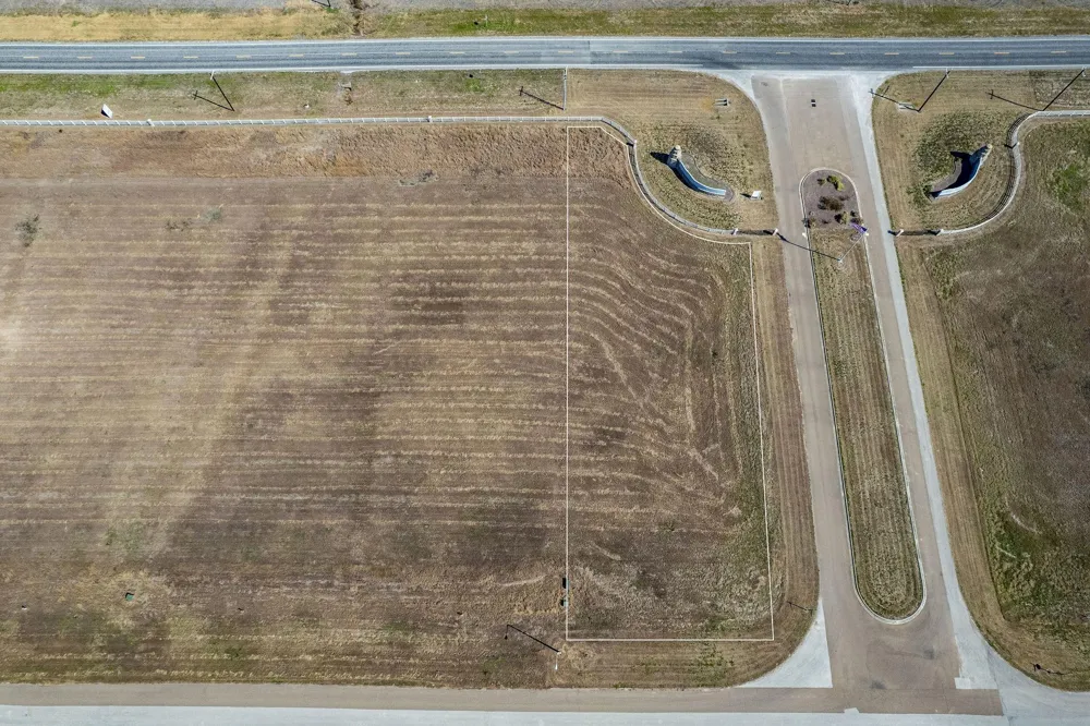 54 Redfish Retreat Drive Port Lavaca, TX 77979