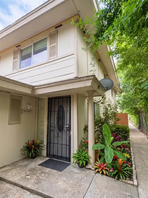 5638 Birchmont Drive #c
