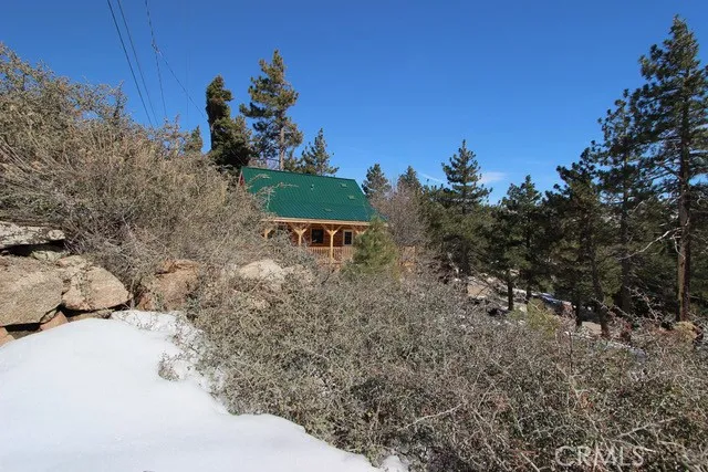33149 Holcomb Creek Drive Green Valley Lake, CA 92341
