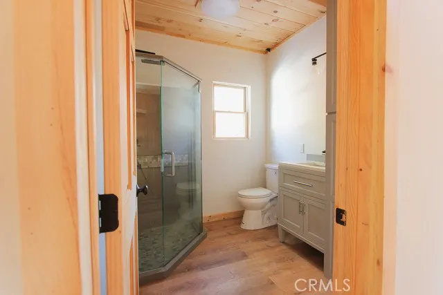 33149 Holcomb Creek Drive Green Valley Lake, CA 92341