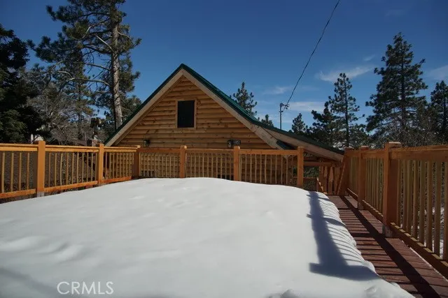 33149 Holcomb Creek Drive Green Valley Lake, CA 92341