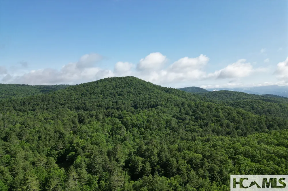 Lot C7 Snowcrest Drive Glenville, NC 28736