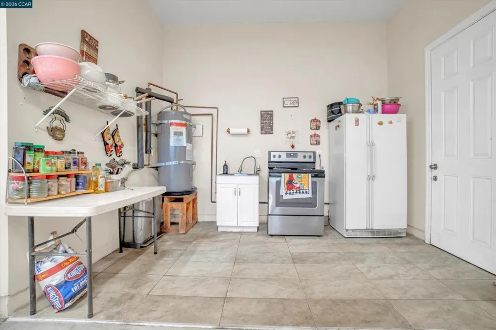 7760 Byron Hwy Byron, CA 94514