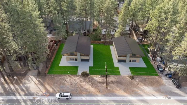 570 Summit Big Bear Lake, CA 92315