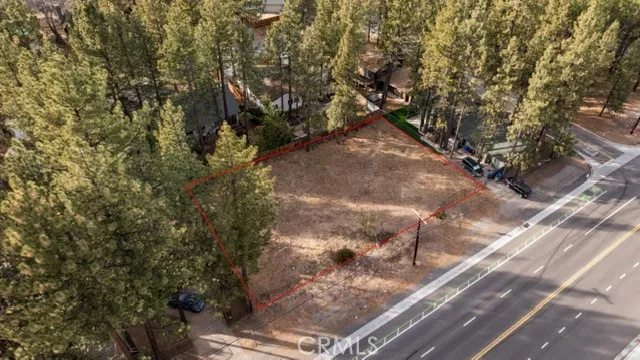 570 Summit Big Bear Lake, CA 92315