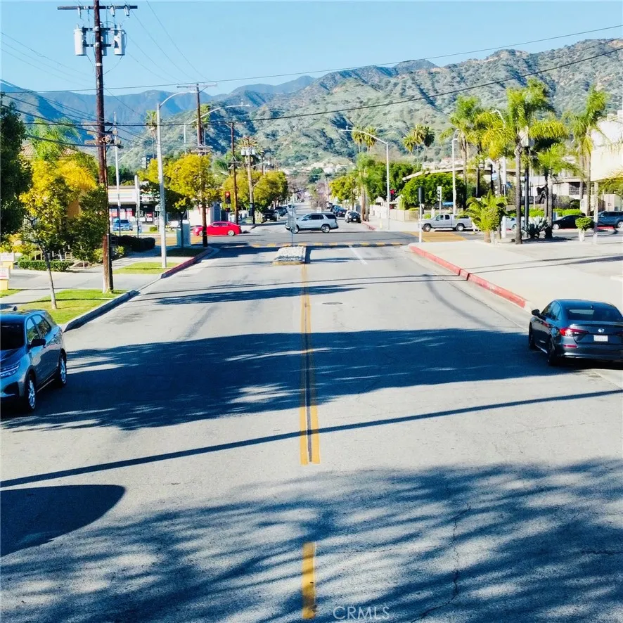 624 Pasadena Azusa, CA 91702