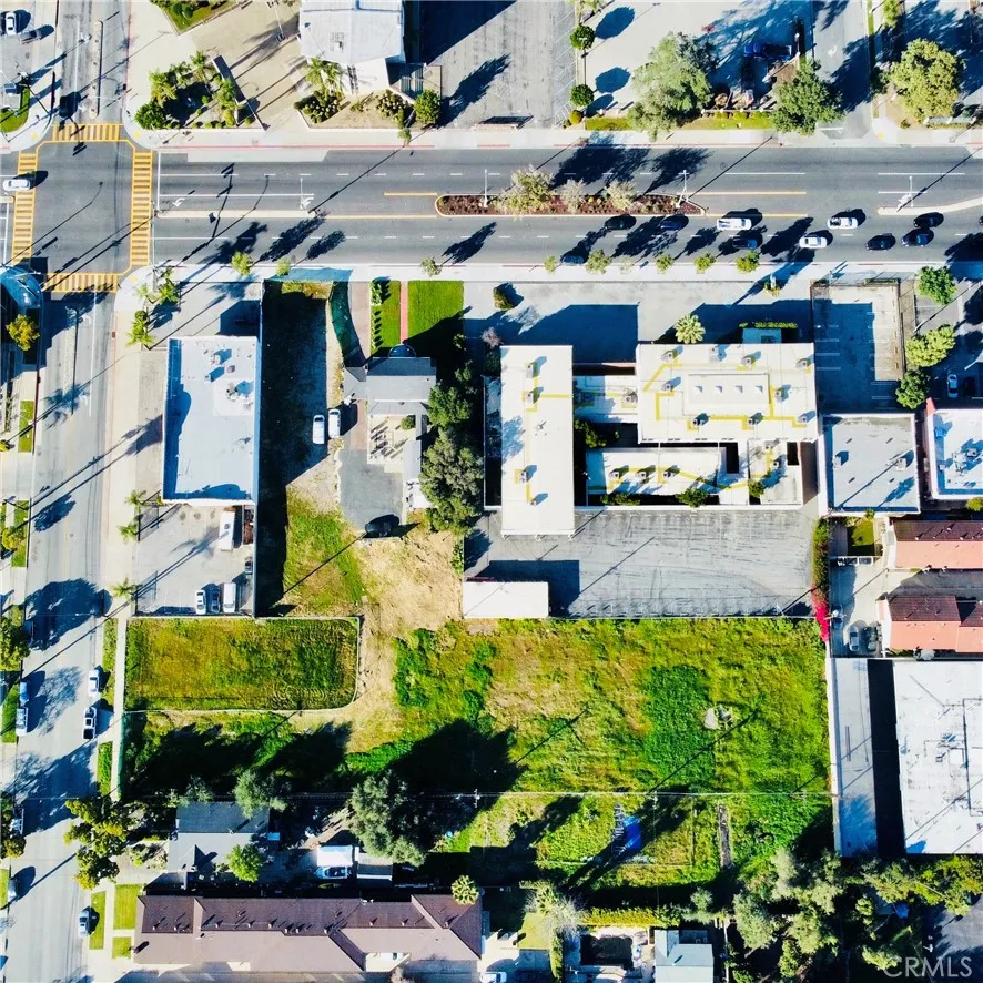 624 Pasadena Azusa, CA 91702