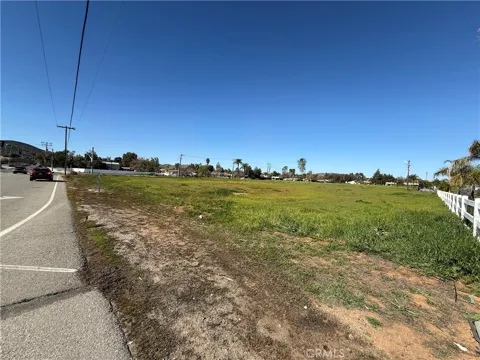 Murrieta Rd