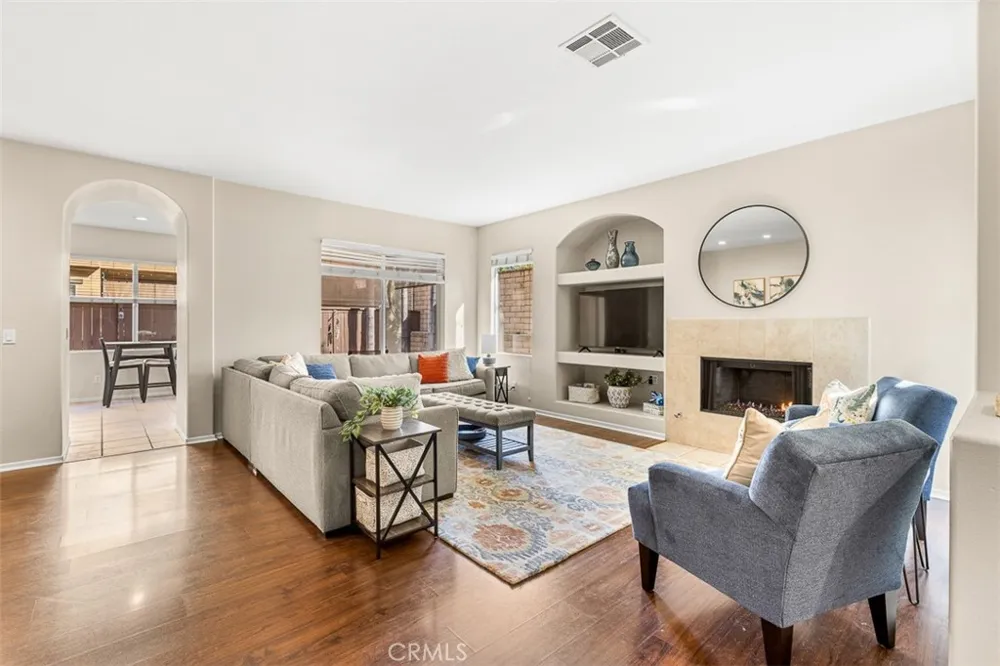 638 Sumner Oceanside, CA 92058