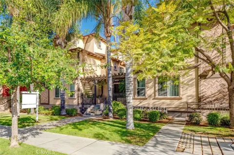 345 W Loraine Street #3