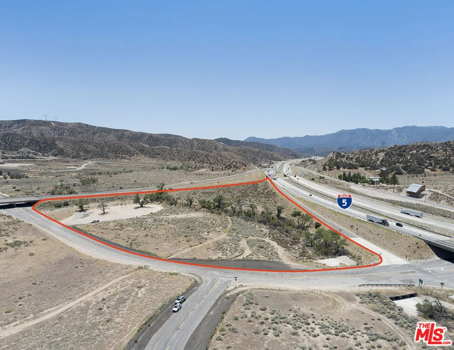 9 Quail Lake Road Lebec, CA 93243