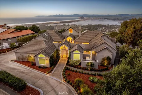 2813 Alamo Drive