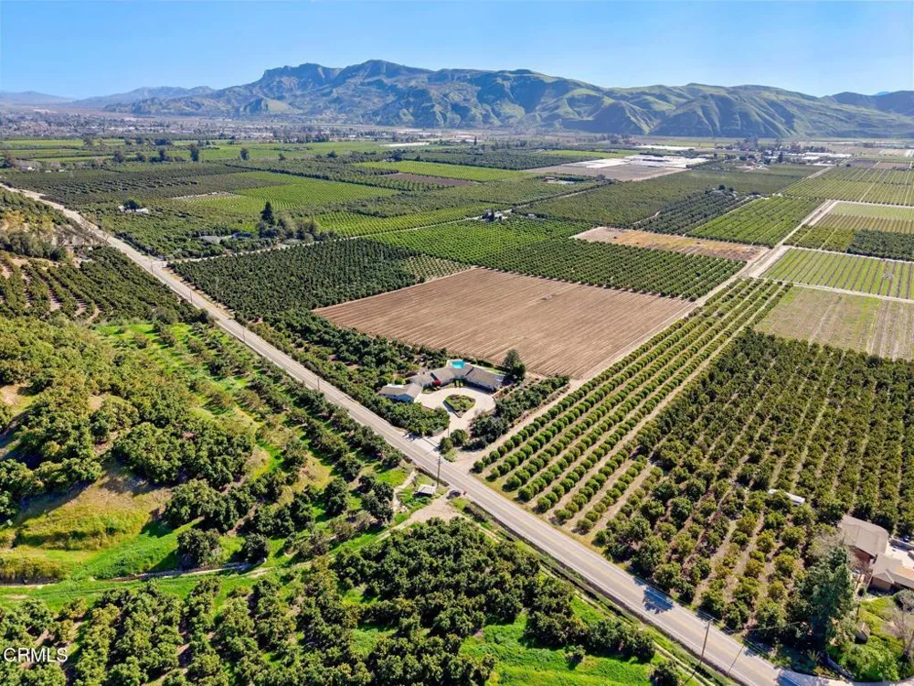 13922 Foothill Road Santa Paula, CA 93060