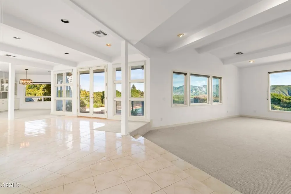 13922 Foothill Road Santa Paula, CA 93060