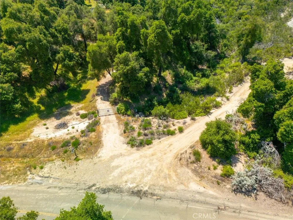 74650 Interlake Bradley, CA 93426