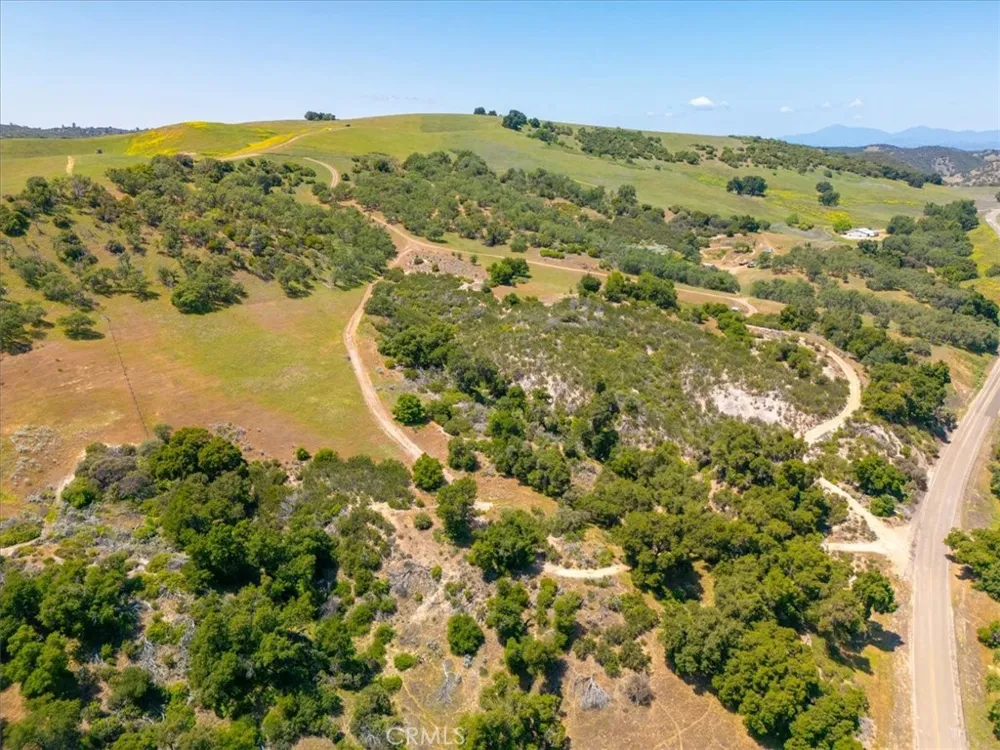 74650 Interlake Bradley, CA 93426