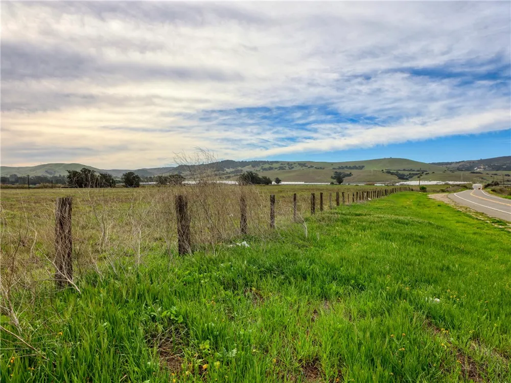 31 Cabrillo Highway Santa Maria, CA 93455