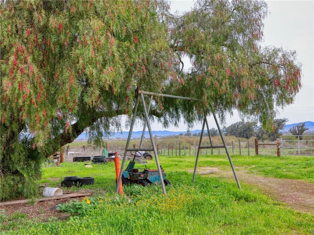 31 Cabrillo Highway Santa Maria, CA 93455