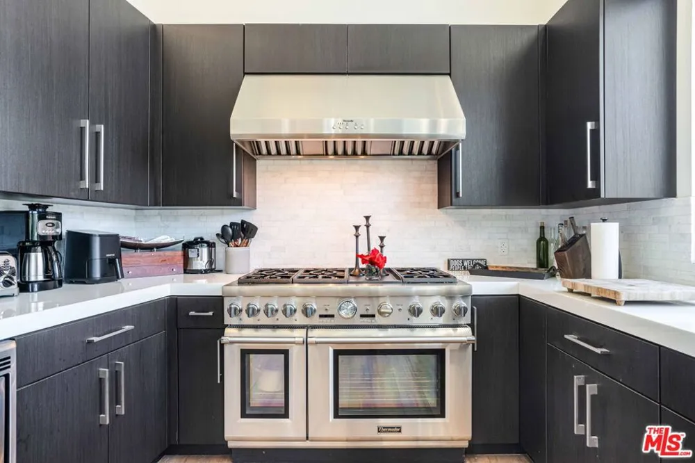 1441 Summitridge Drive Beverly Hills, CA 90210
