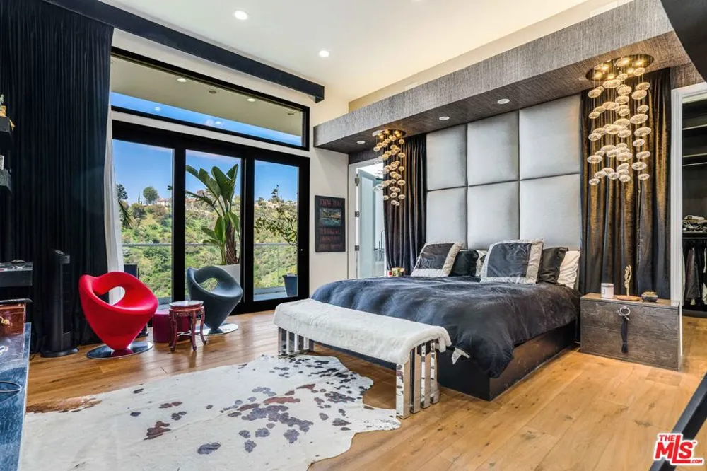 1441 Summitridge Drive Beverly Hills, CA 90210