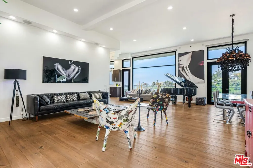 1441 Summitridge Drive Beverly Hills, CA 90210