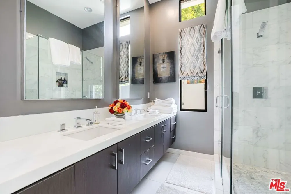 1441 Summitridge Drive Beverly Hills, CA 90210
