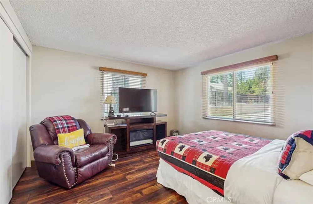 665 Metcalf Big Bear Lake, CA 92315