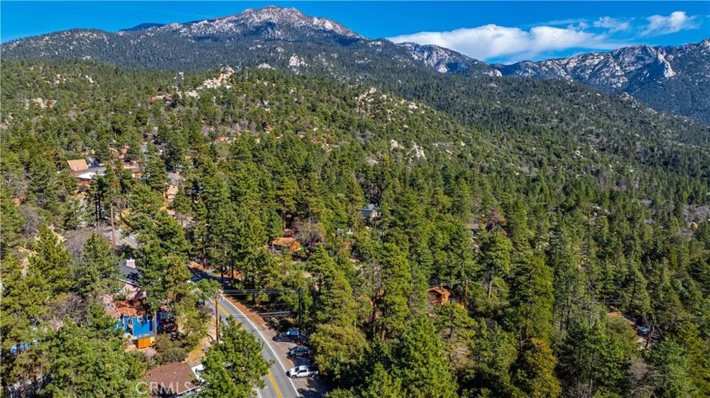 1 Mountain View Drive Idyllwild, CA 92549