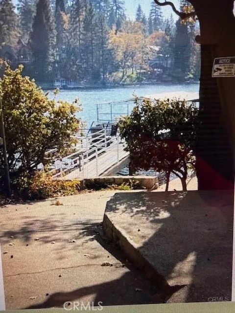 27772 W Shore Road Lake Arrowhead, CA 92352