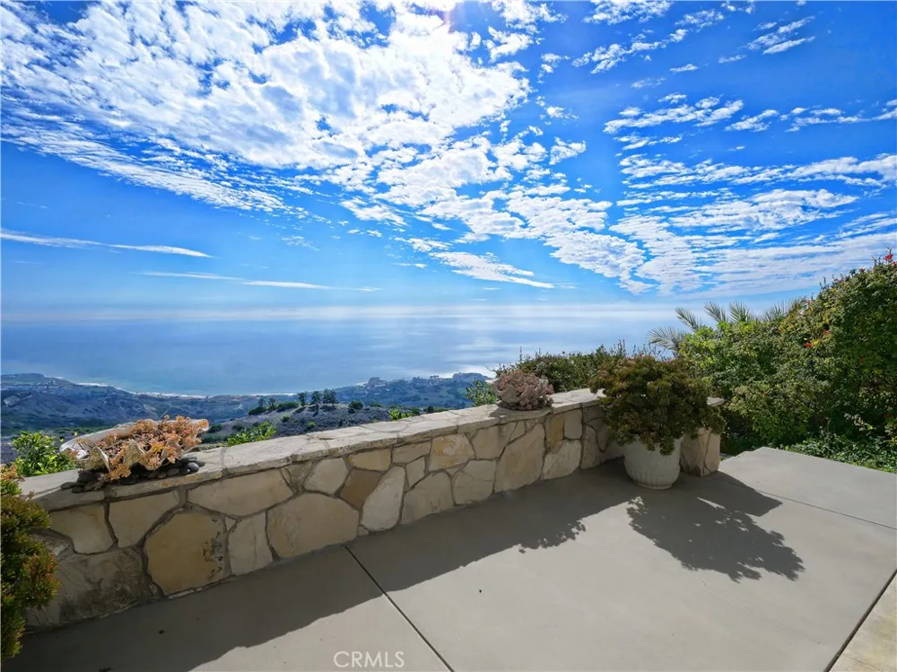 43 Oceanaire Drive Rancho Palos Verdes, CA 90275