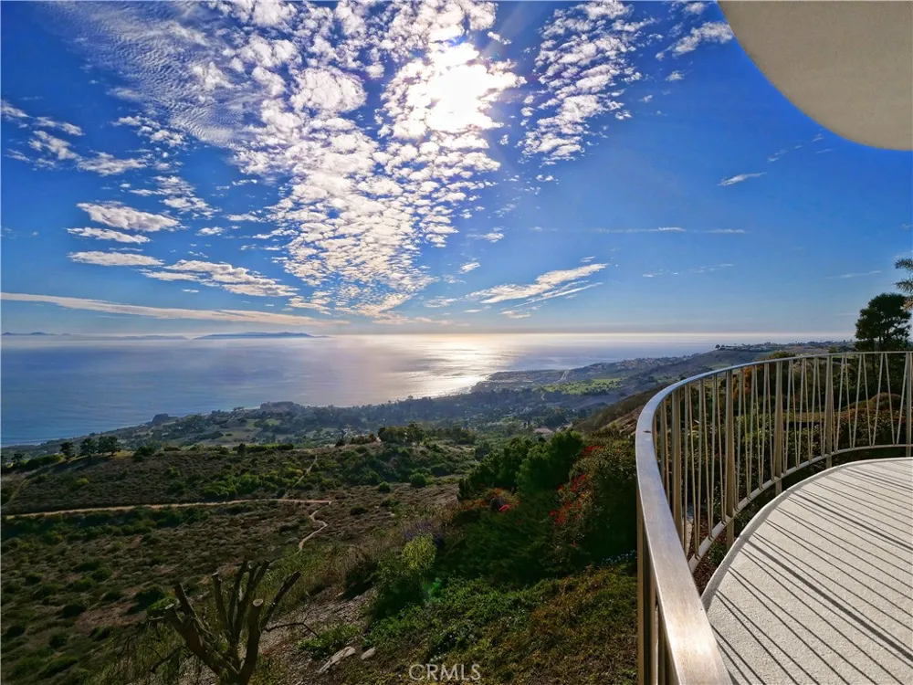 43 Oceanaire Drive Rancho Palos Verdes, CA 90275