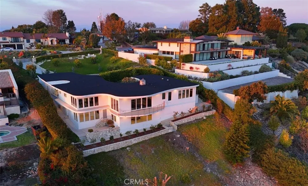 43 Oceanaire Drive Rancho Palos Verdes, CA 90275