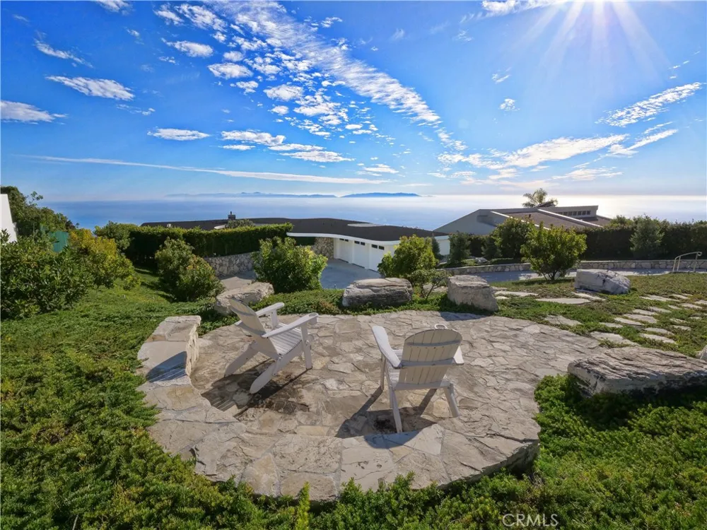 43 Oceanaire Drive Rancho Palos Verdes, CA 90275