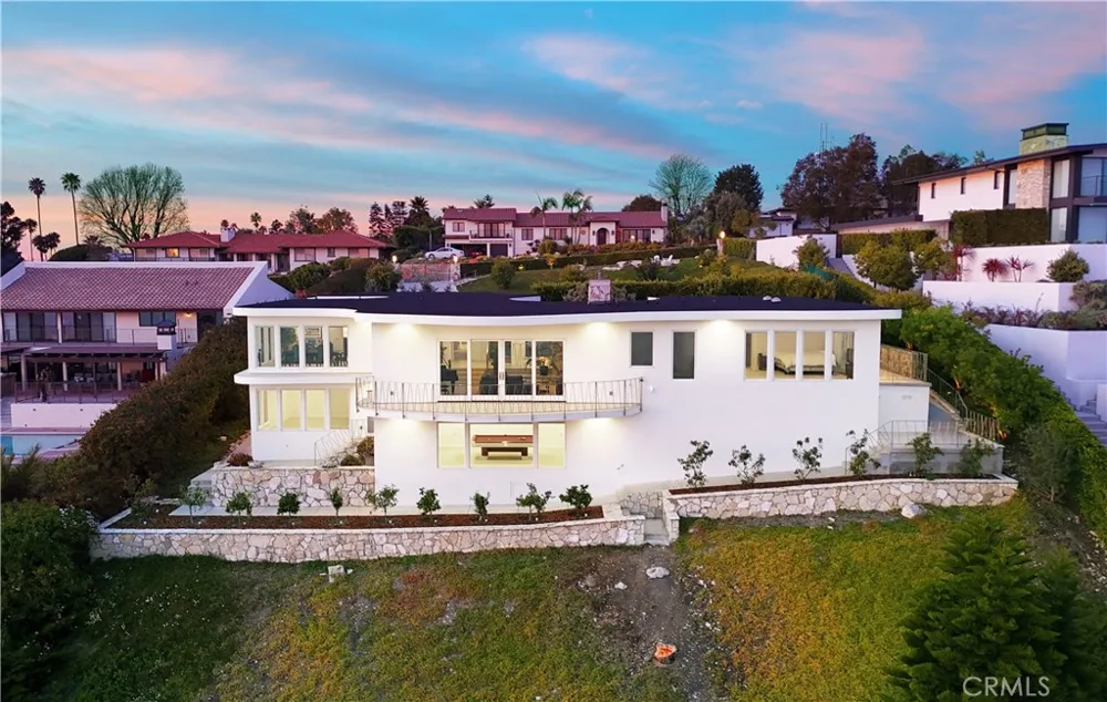 43 Oceanaire Drive Rancho Palos Verdes, CA 90275