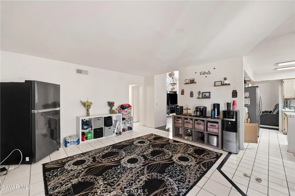 38145 Lido Drive Palmdale, CA 93552