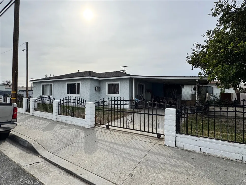 13947 Downey Paramount, CA 90723