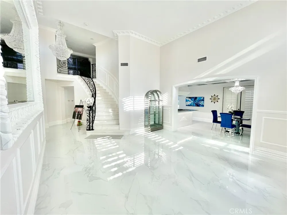 1204 Thoroughbred Norco, CA 92860