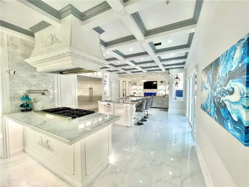 1204 Thoroughbred Norco, CA 92860