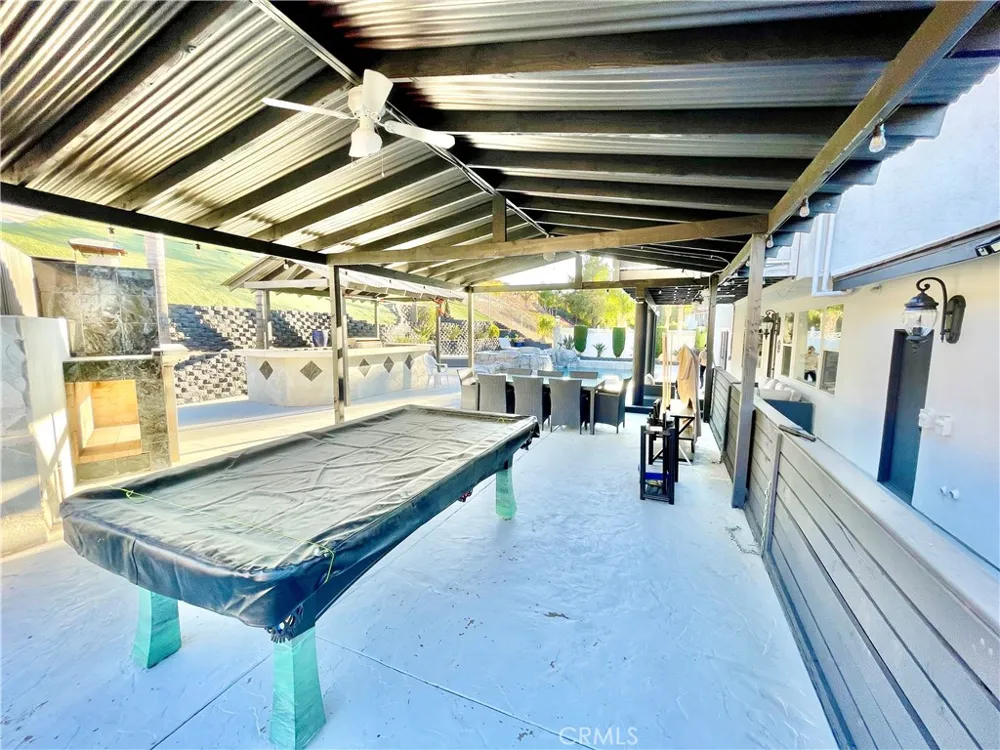 1204 Thoroughbred Norco, CA 92860