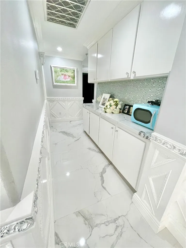 1204 Thoroughbred Norco, CA 92860