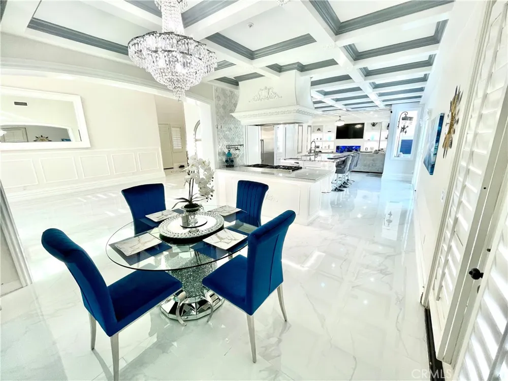 1204 Thoroughbred Norco, CA 92860
