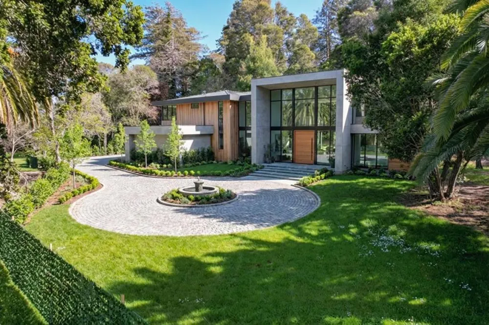 90 Fagan Drive Hillsborough, CA 94010