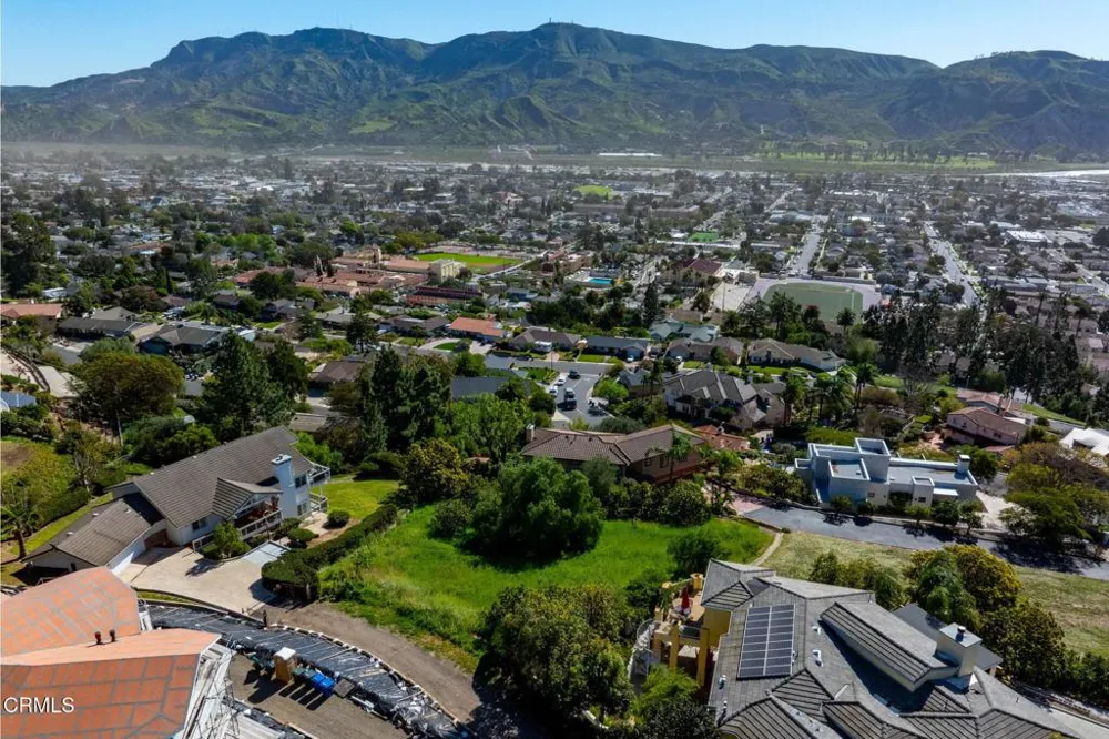 549 Glade Drive Santa Paula, CA 93060