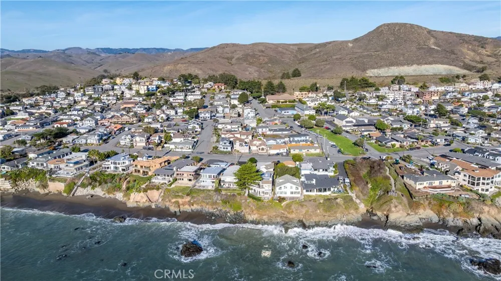 268 Pacific Cayucos, CA 93430